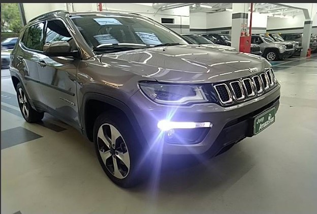 Read more about the article JEEP COMPASS LONGITUDE 2.0 4X4  DIESEL AUTOMATICO